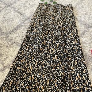 Women’s skirt